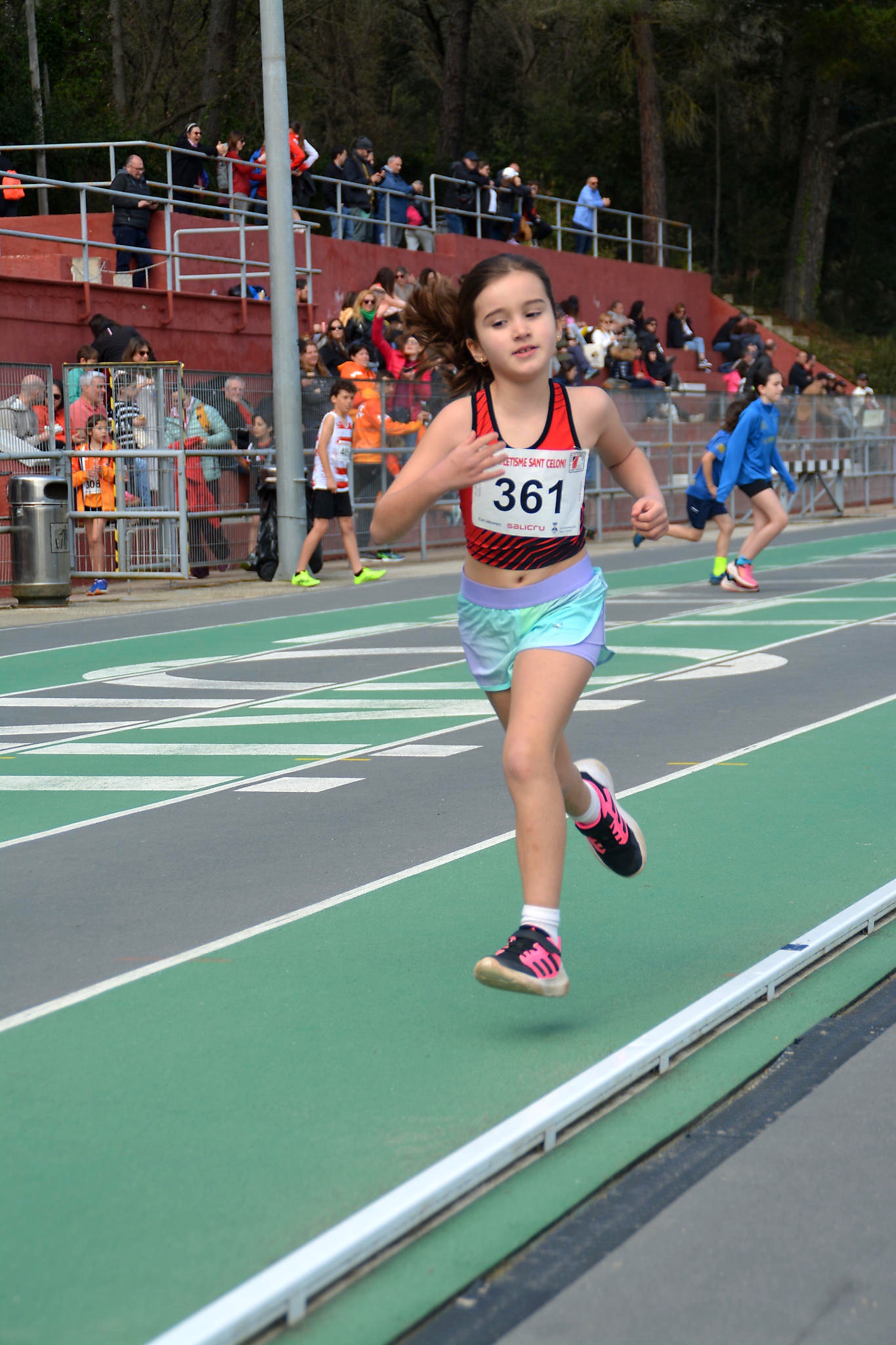 Club Atletisme Badalona - Escola